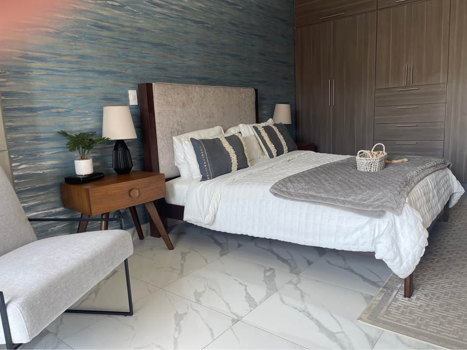 Alimar Condominium Home For Sale Picture 8