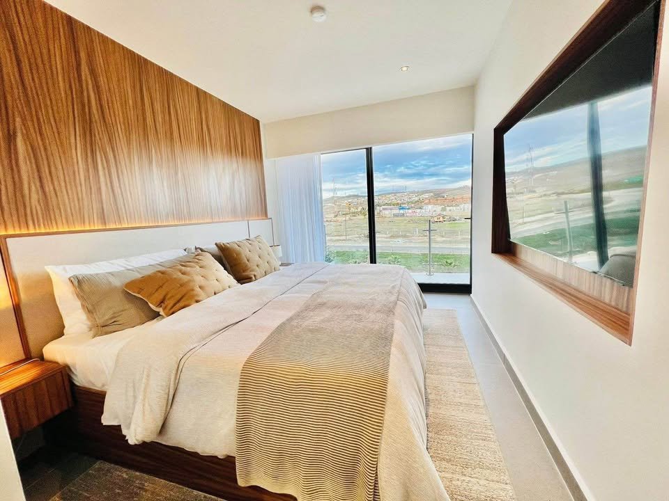 Naos Condominium Tower Condominium For Sale Picture 10