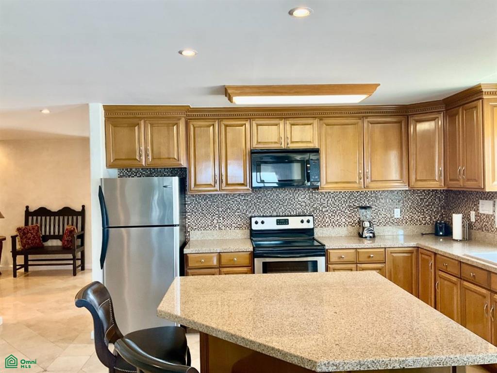 Riviera Condominium Tower Condominium For Sale Picture 6