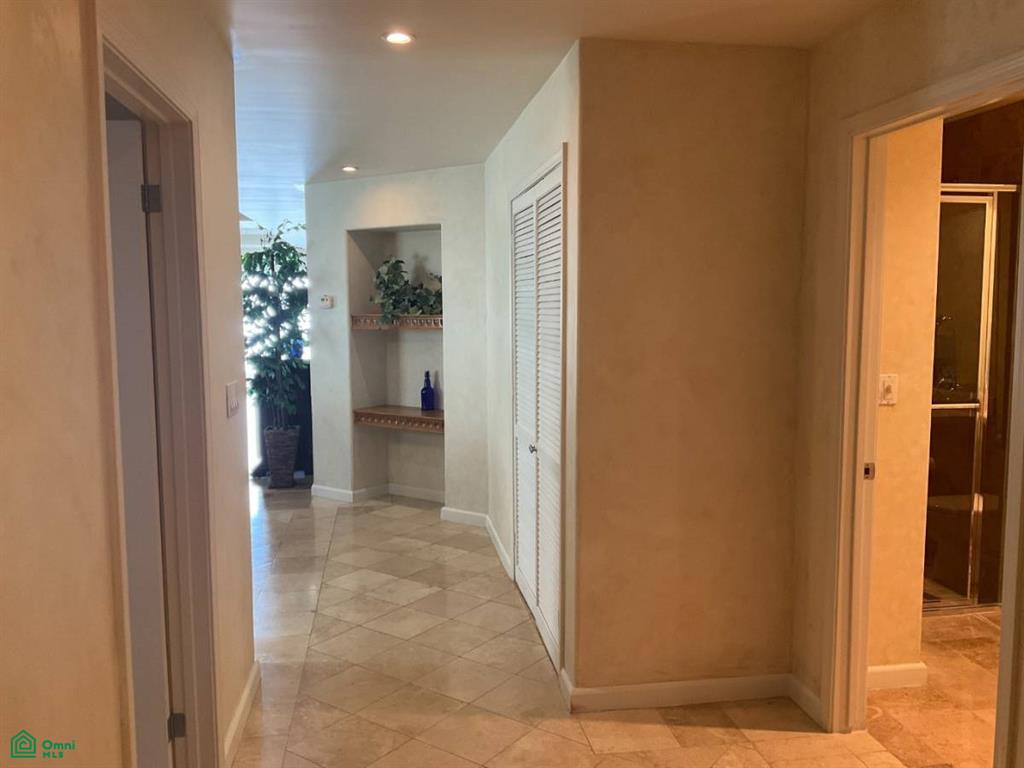 Riviera Condominium Tower Condominium For Sale Picture 10