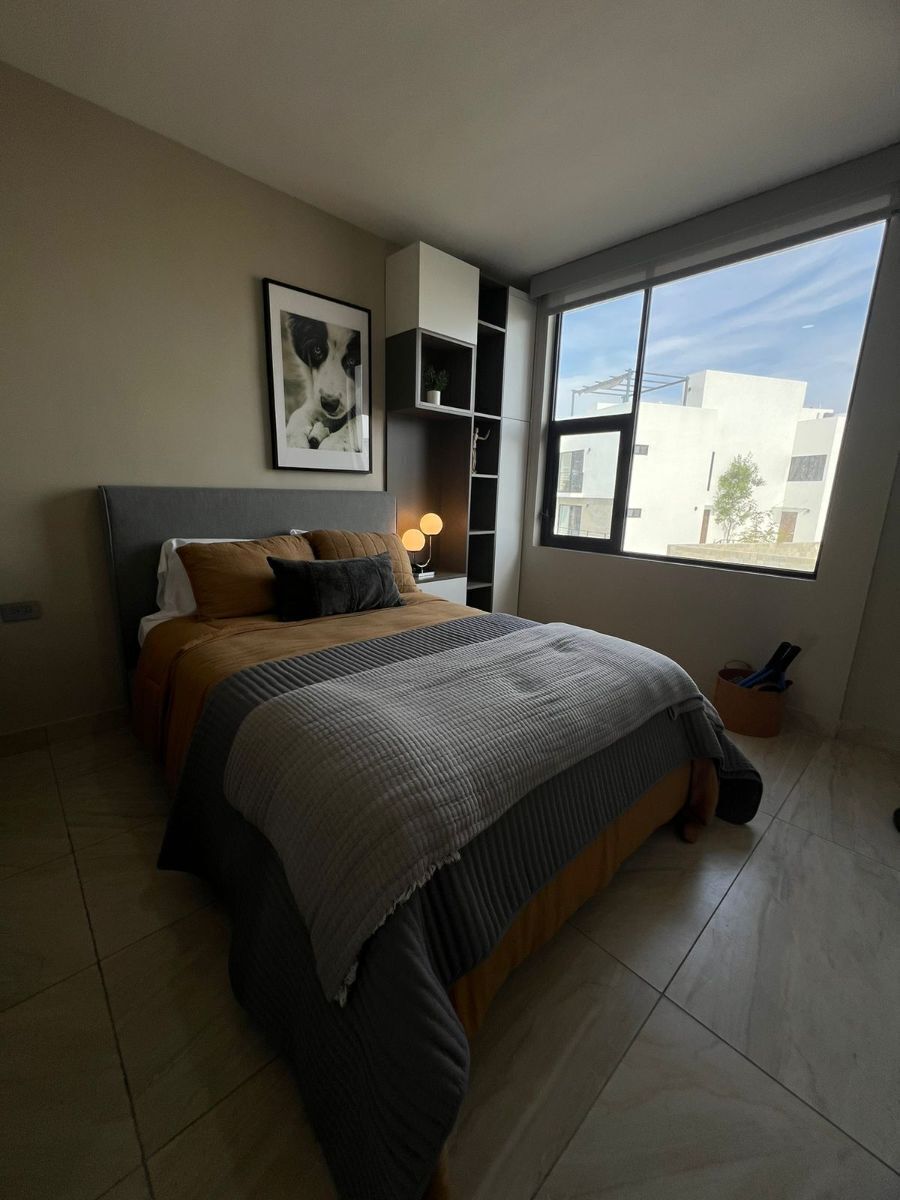 San Marino Home For Sale Picture 10
