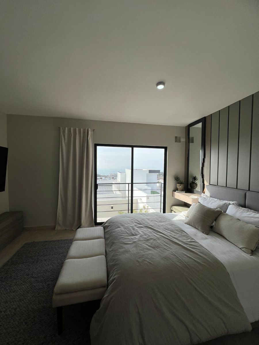 San Marino Home For Sale Picture 10
