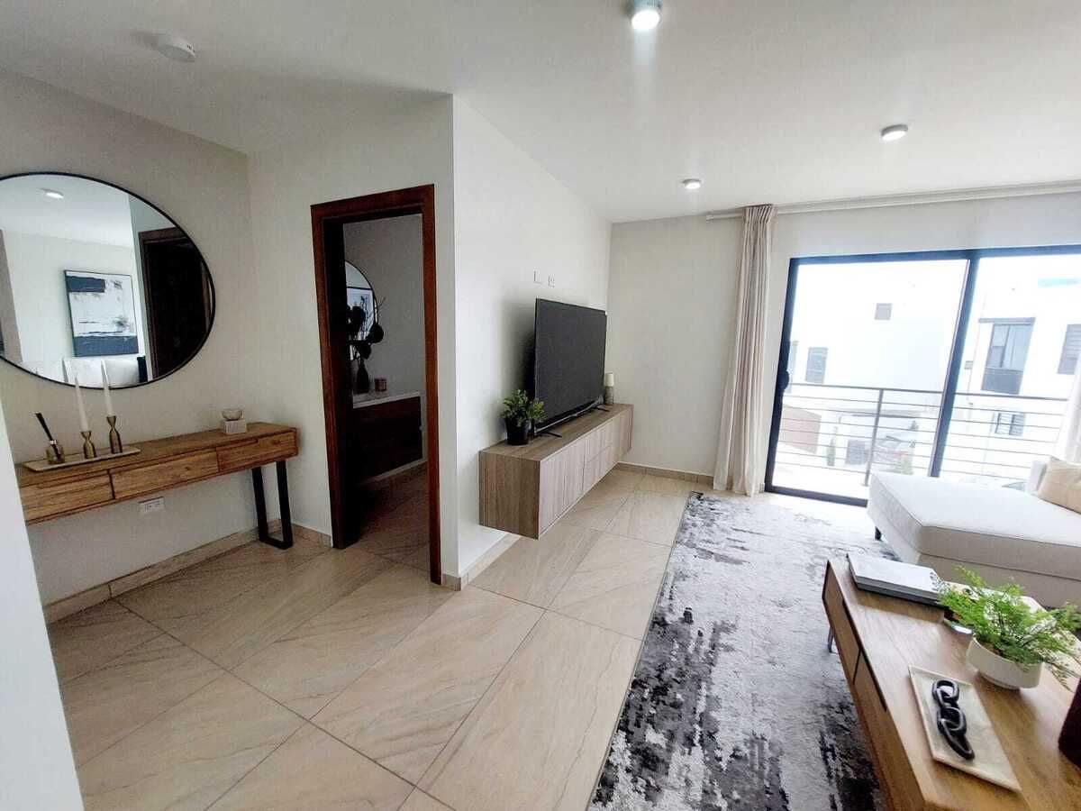 San Marino Home For Sale Picture 5