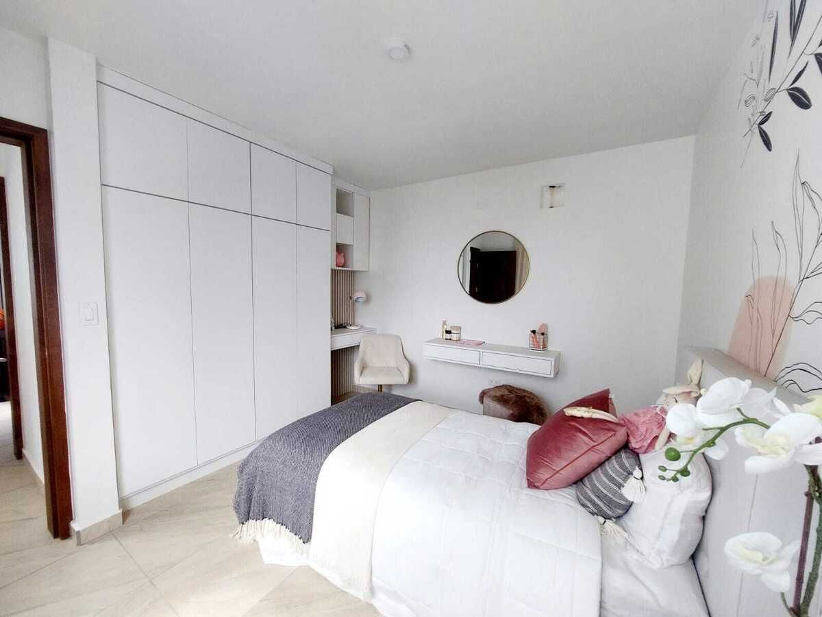 San Marino Home For Sale Picture 10