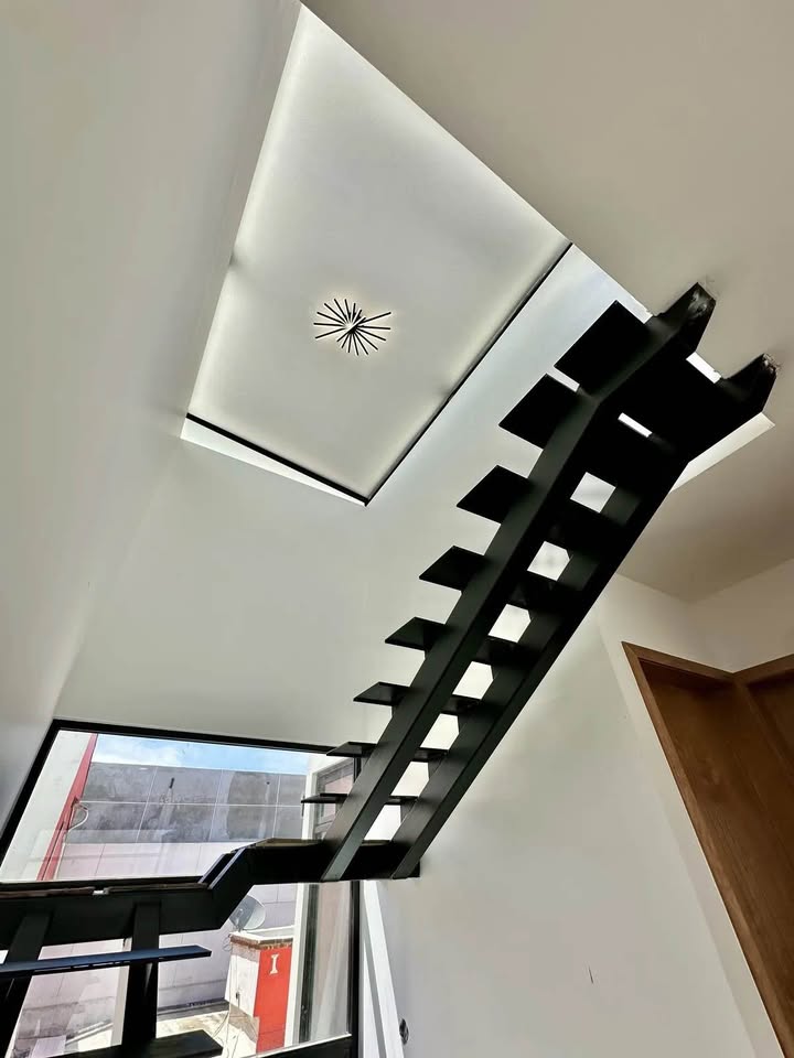 Villa Mar Home For Sale Picture 10