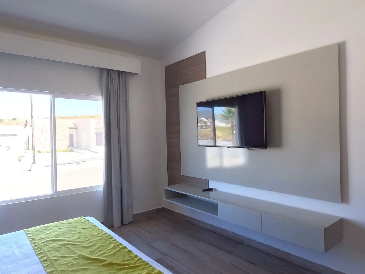 El Descanso Sunset Condominium Home For Sale Picture 10