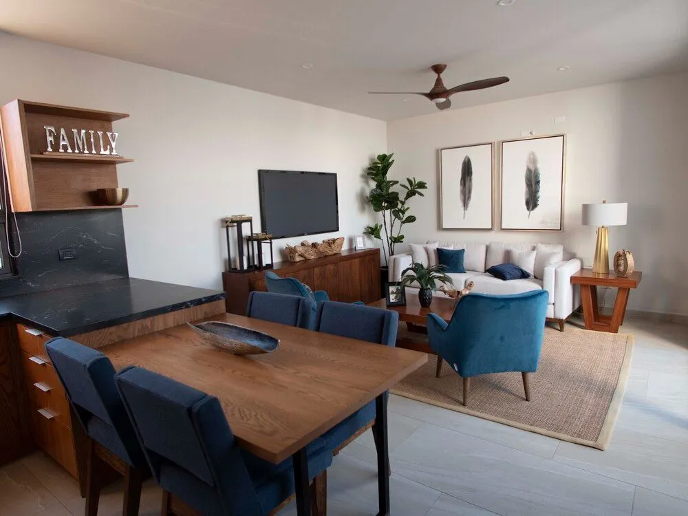 Plaza Del Mar Home For Sale Picture 7