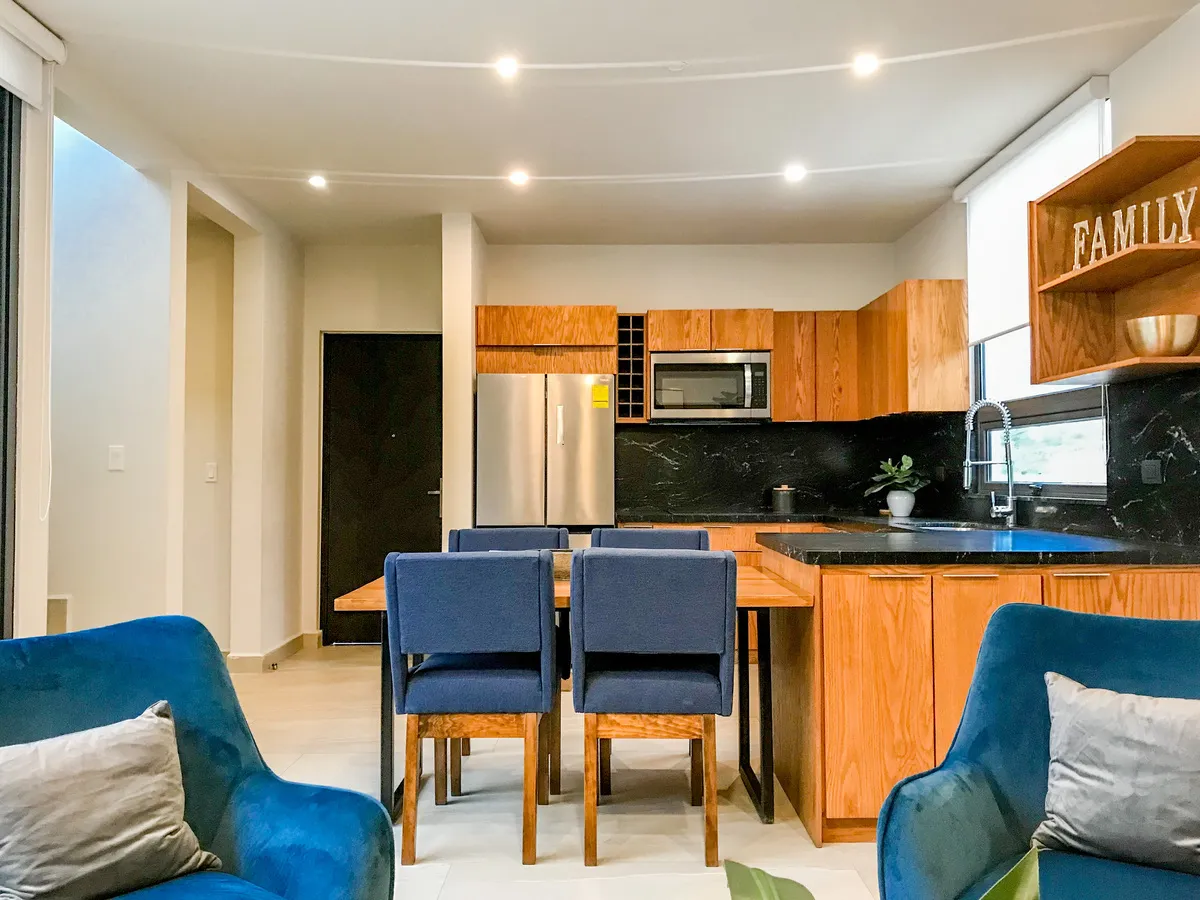Plaza Del Mar Home For Sale Picture 10