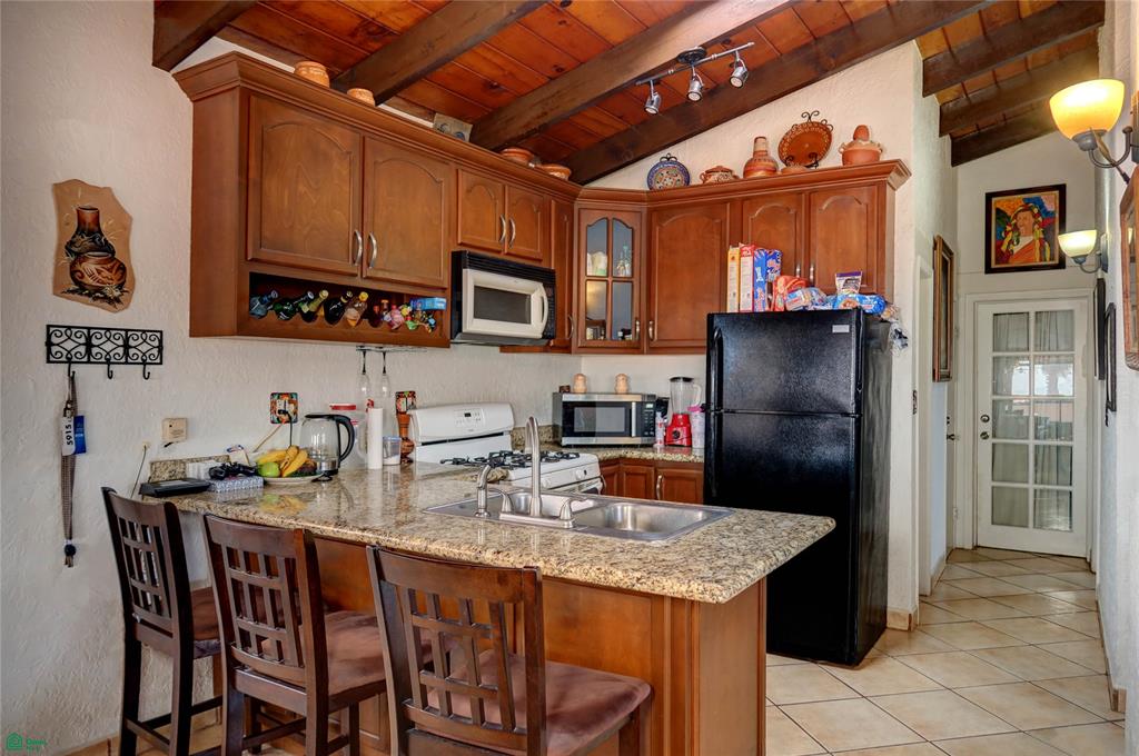 San Antonio del Mar Condominium Home Picture 2